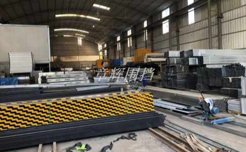 全息磁耦合pvc圍擋顏色豐富多樣(探秘當今*熱門的pvc圍擋技術) 全息磁耦合pvc圍擋顏色豐富多樣(探秘當今*熱門的pvc圍擋技術)