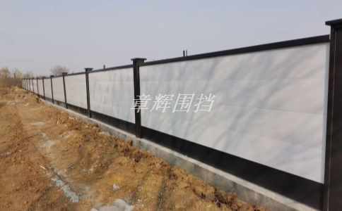 金屬圍擋如何處理連拼口處的漏洞?(介紹金屬圍擋連拼口漏洞處理方法) 金屬圍擋如何處理連拼口處的漏洞?(介紹金屬圍擋連拼口漏洞處理方法)