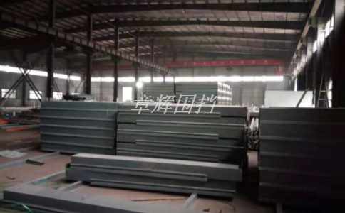 金屬圍擋在制作過程中如何控制質量和性能，確保符合標準和要求？